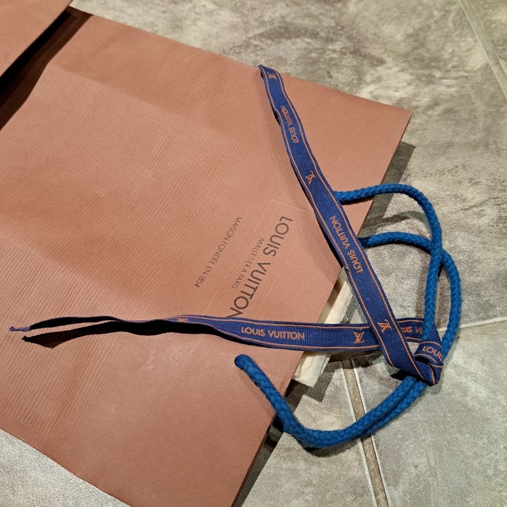 Louis Vuitton vintage brown paper shopping bag